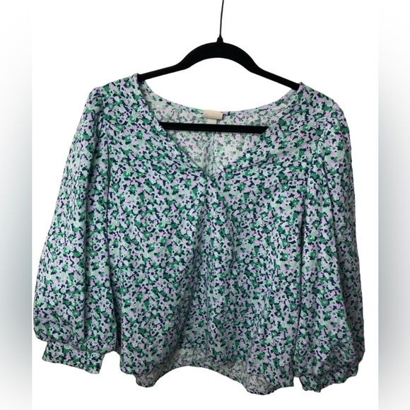 A New Day Floral Puff Sleeve V-Neck Top Size Medium - Picture 3 of 9